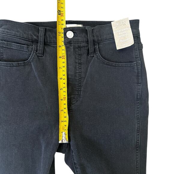 NEW Madewell Roadtripper Supersoft Biker Demin Jean Shorts Raw Hem Size 25 - Picture 5 of 8